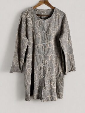 BRYN WALKER Grey Size S Lagenlook Linen Mesh Swirl Design Button Tunic Jacket